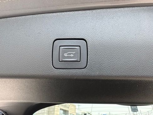 Used 2024 Buick Encore GX Preferred AWD/4WD image 21