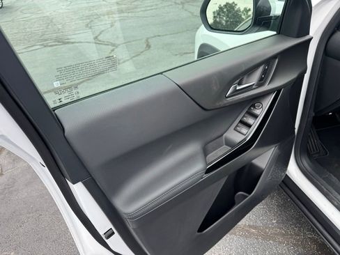 New 2026 Chevrolet Equinox LT w/ Safety and Technology Package FWD image 14