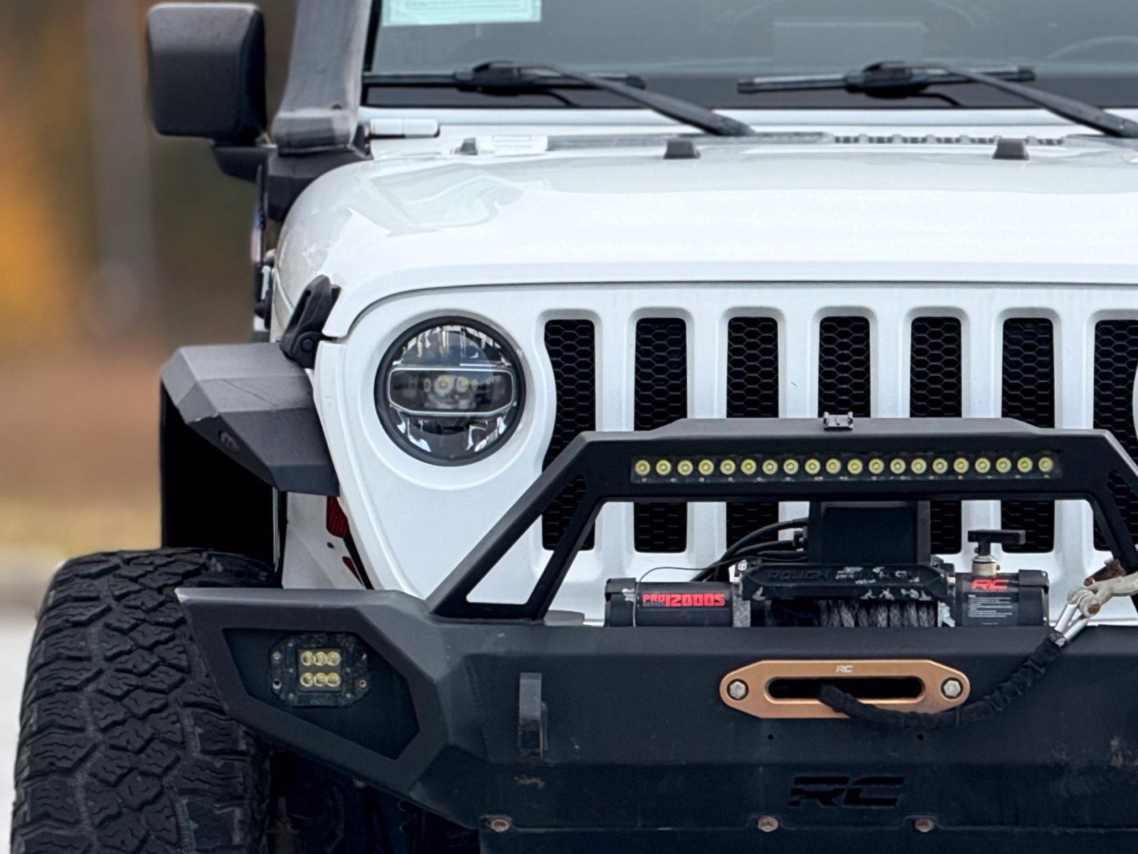 Used 2022 Jeep Wrangler Unlimited Sport w/ Xtreme Recon 35" Tire Package AWD/4WD image 13