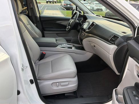 Used 2024 Honda Ridgeline RTL image 13