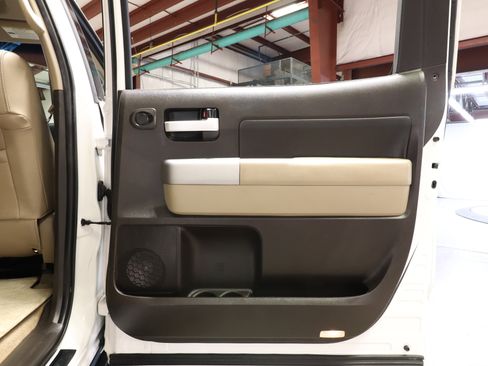 Used 2007 Toyota Tundra Limited image 24