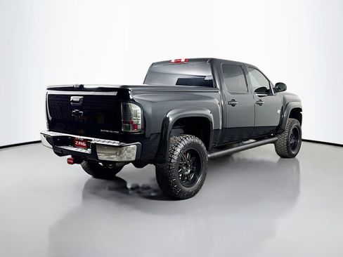 Used 2013 Chevrolet Silverado 1500 LT w/ All-Star Edition AWD/4WD image 5