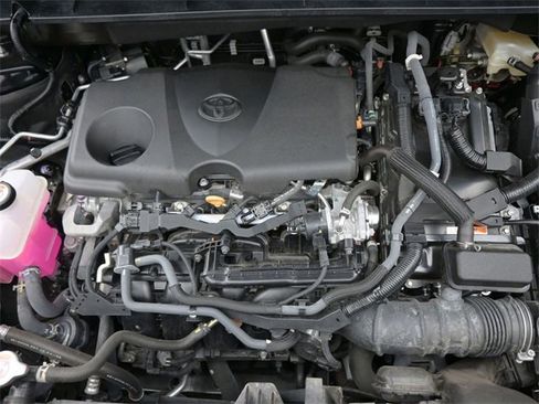 Used 2023 Toyota Highlander Bronze Edition image 33