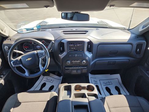 Used 2022 Chevrolet Silverado 2500 Custom w/ Custom Value Package image 28