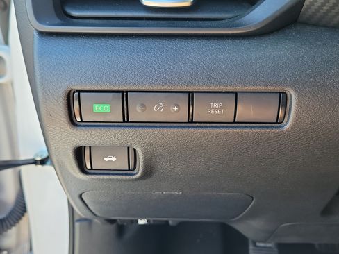 Certified 2024 Nissan Sentra S w/ Trunk Package FWD image 22