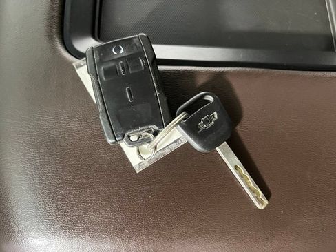 Used 2015 Chevrolet Tahoe LT w/ Max Trailering Package AWD/4WD image 38