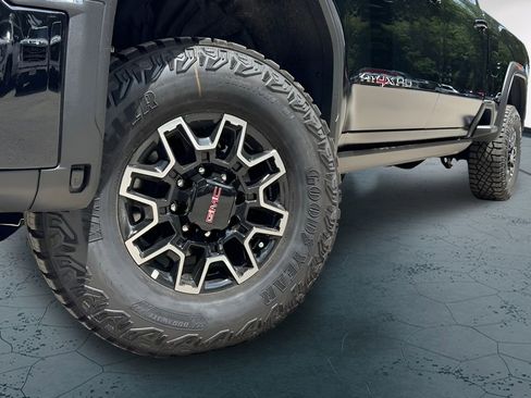New 2026 GMC Sierra 2500 AT4X AWD/4WD image 2