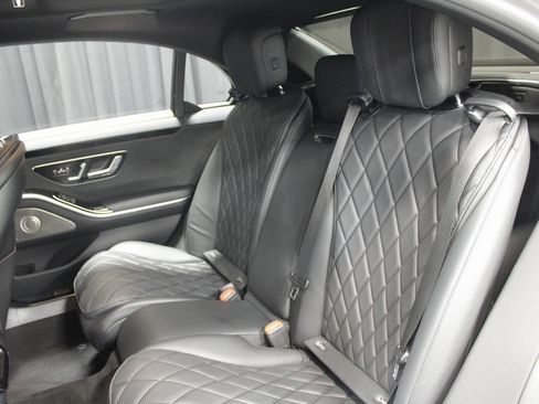 Used 2022 Mercedes-Benz S 580 4MATIC Sedan image 19