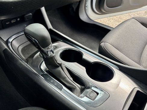 Used 2023 Chevrolet Malibu LT image 26