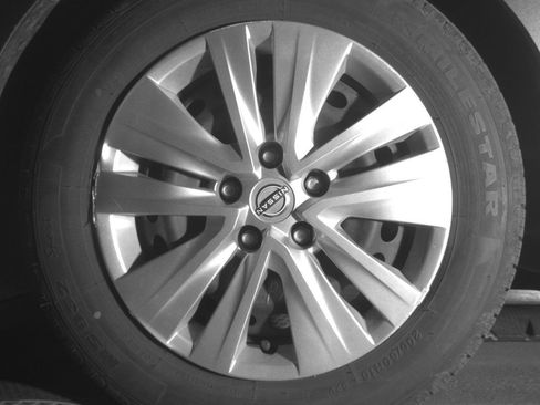Used 2025 Nissan Sentra S FWD image 14