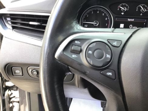 Used 2021 Buick Enclave Essence w/ Sound and Sites Package image 17