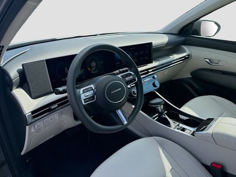 New 2026 Hyundai Tucson SEL image 7