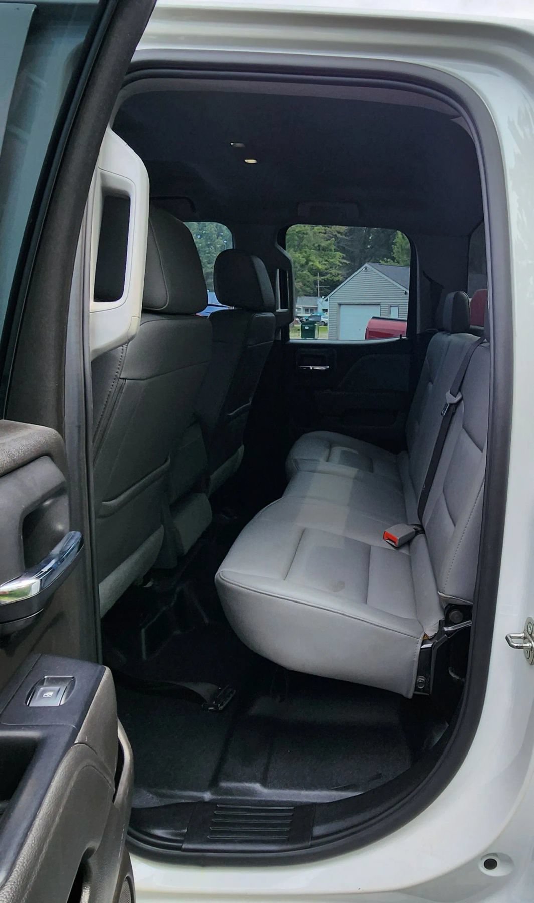 Used 2019 Chevrolet Silverado 2500 W/T AWD/4WD image 31