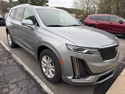 Certified 2024 Cadillac XT6 Luxury w/ LPO, Floor Liner Package