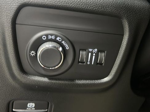 New 2026 Jeep Grand Cherokee L 4WD image 22