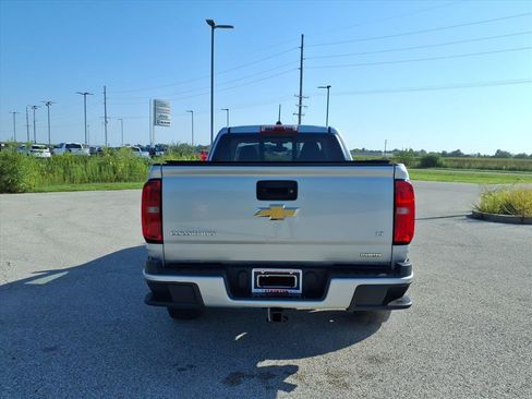 Used 2018 Chevrolet Colorado LT w/ LT Convenience Package RWD image 24