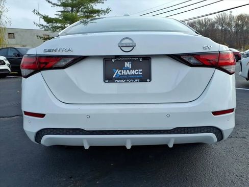 Used 2024 Nissan Sentra SV image 4