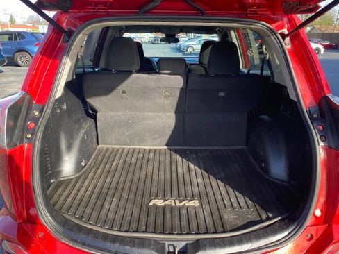 Used 2017 Toyota RAV4 LE w/ All Weather Liner Package image 14