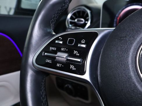 Used 2021 Mercedes-Benz GLA 250 4MATIC w/ Premium Package image 24