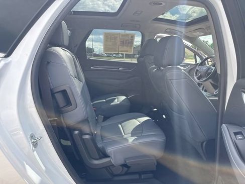Used 2019 Buick Enclave Premium FWD image 25