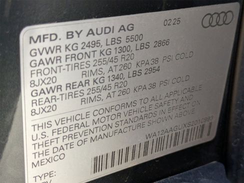 New 2025 Audi Q5 Premium Plus image 17