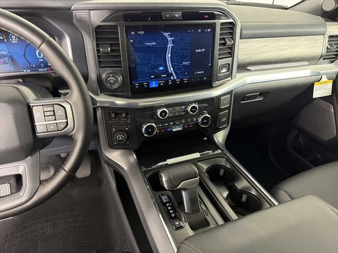 Used 2025 Ford F150 Lariat w/ Equipment Group 502A High AWD/4WD image 27