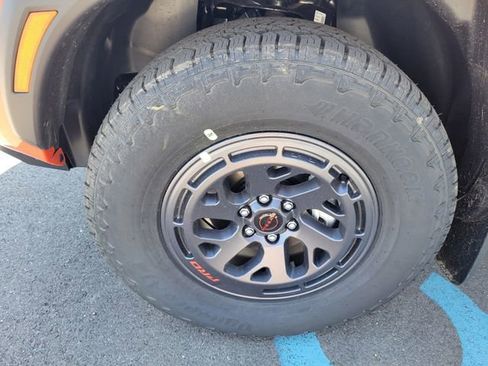 New 2025 Nissan Frontier PRO-4X image 13