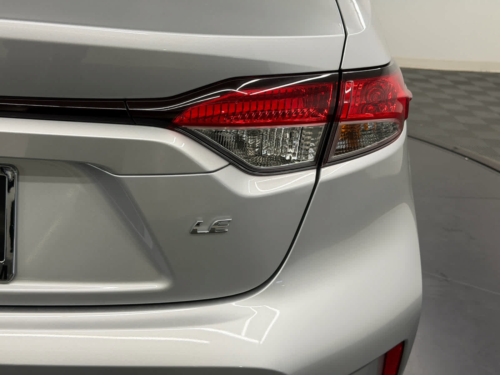 New 2027 Toyota Corolla LE w/ LE Premium Package FWD image 12