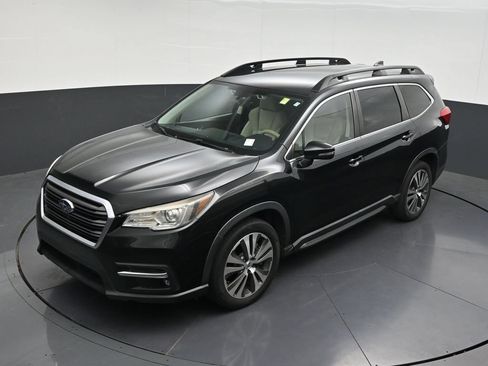 Used 2019 Subaru Ascent Limited AWD/4WD image 15