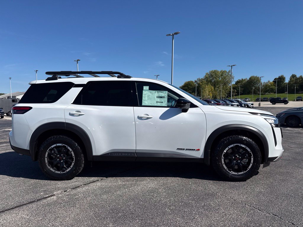 New 2026 Nissan Pathfinder Rock Creek AWD/4WD image 18