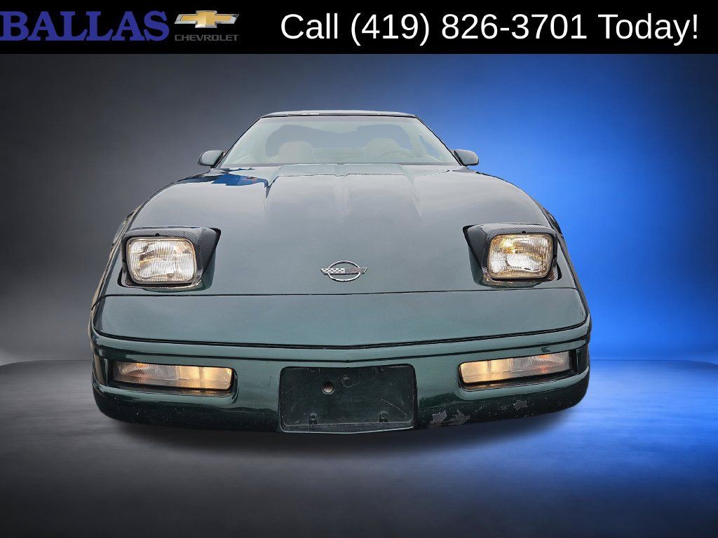 Used 1996 Chevrolet Corvette Coupe RWD image 9
