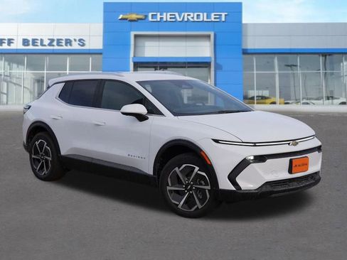 New 2026 Chevrolet Equinox EV LT image 1