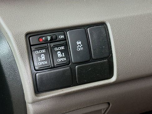 Used 2015 Honda Odyssey EX image 11