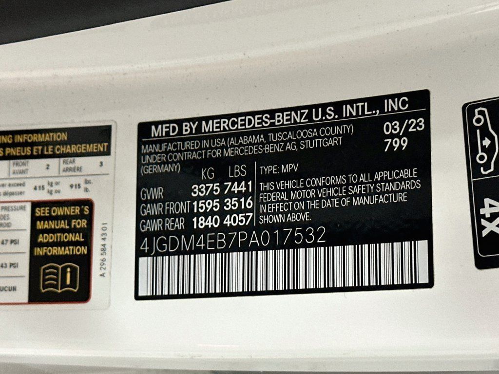 Certified 2023 Mercedes-Benz EQS 580 4MATIC SUV image 34