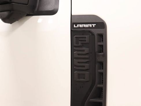 Used 2023 Ford F250 Lariat w/ Lariat Ultimate Package AWD/4WD image 36