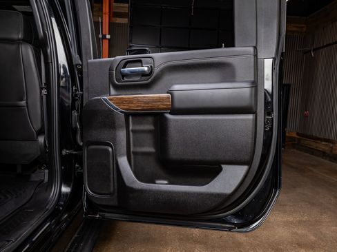 Used 2022 Chevrolet Silverado 3500 High Country w/ LPO, Hitch Package image 38