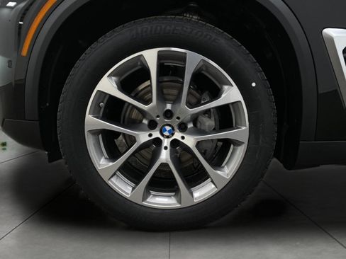 New 2026 BMW X5 xDrive40i AWD/4WD image 14