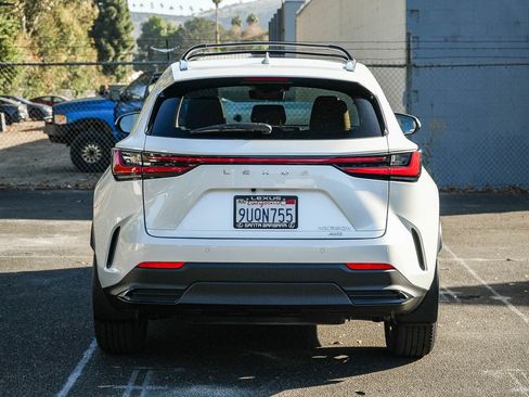Used 2025 Lexus NX 350h AWD w/ Accessory Package (2T) image 5