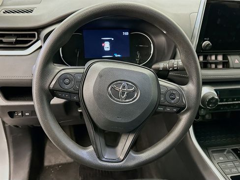 Used 2024 Toyota RAV4 XLE image 18