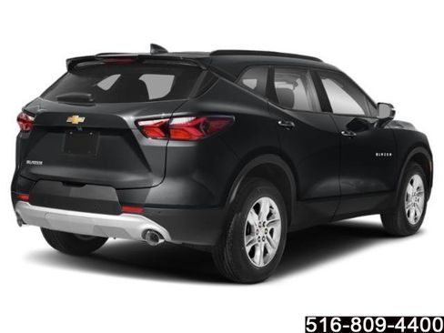 Used 2019 Chevrolet Blazer LT AWD/4WD image 2