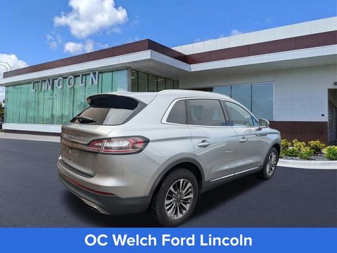 Certified 2022 Lincoln Nautilus FWD w/ Premium Package image 3