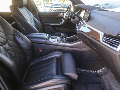 Certified 2023 BMW X5 xDrive40i w/ Premium Package image 13