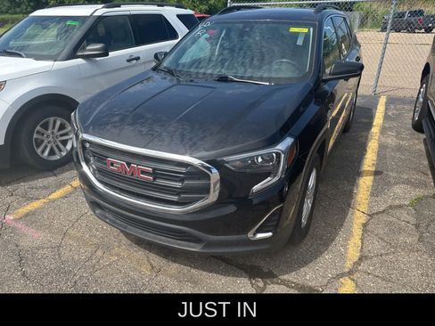 Used 2020 GMC Terrain SLE w/ Driver Convenience Package FWD image 1