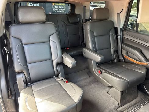 Used 2019 Chevrolet Tahoe Premier AWD/4WD image 16