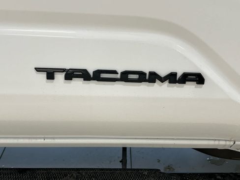 New 2026 Toyota Tacoma TRD Off-Road AWD/4WD image 5