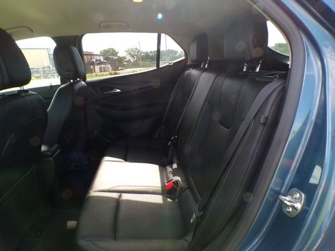Used 2024 Buick Encore GX Sport Touring AWD/4WD image 10