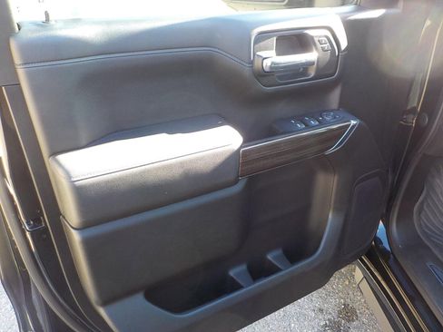 Used 2021 Chevrolet Silverado 1500 RST w/ Z71 Off-Road Package image 16