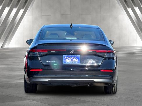 Used 2024 Honda Accord Sport image 4