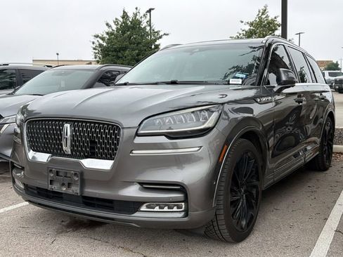 Used 2021 Lincoln Aviator Reserve w/ Equipment Group 208A RWD image 10