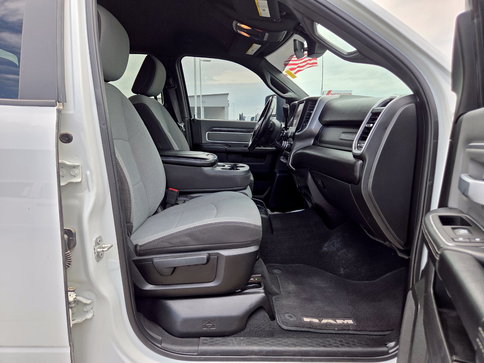 Used 2023 RAM 2500 Big Horn w/ Level 1 Equipment Group AWD/4WD image 23